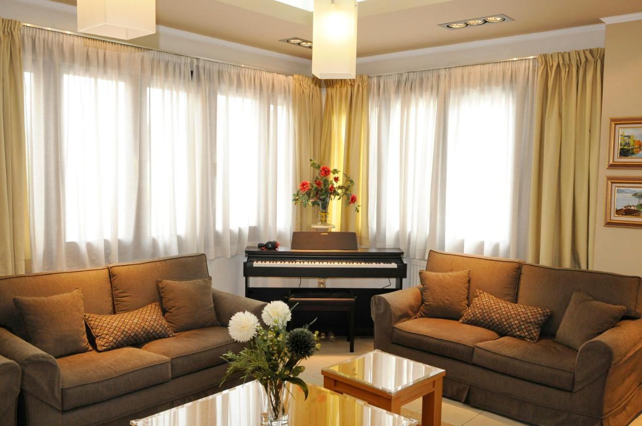 Hotel Orestion - Bike And Motorcycle Friendly Hotel Kastoria Buitenkant foto