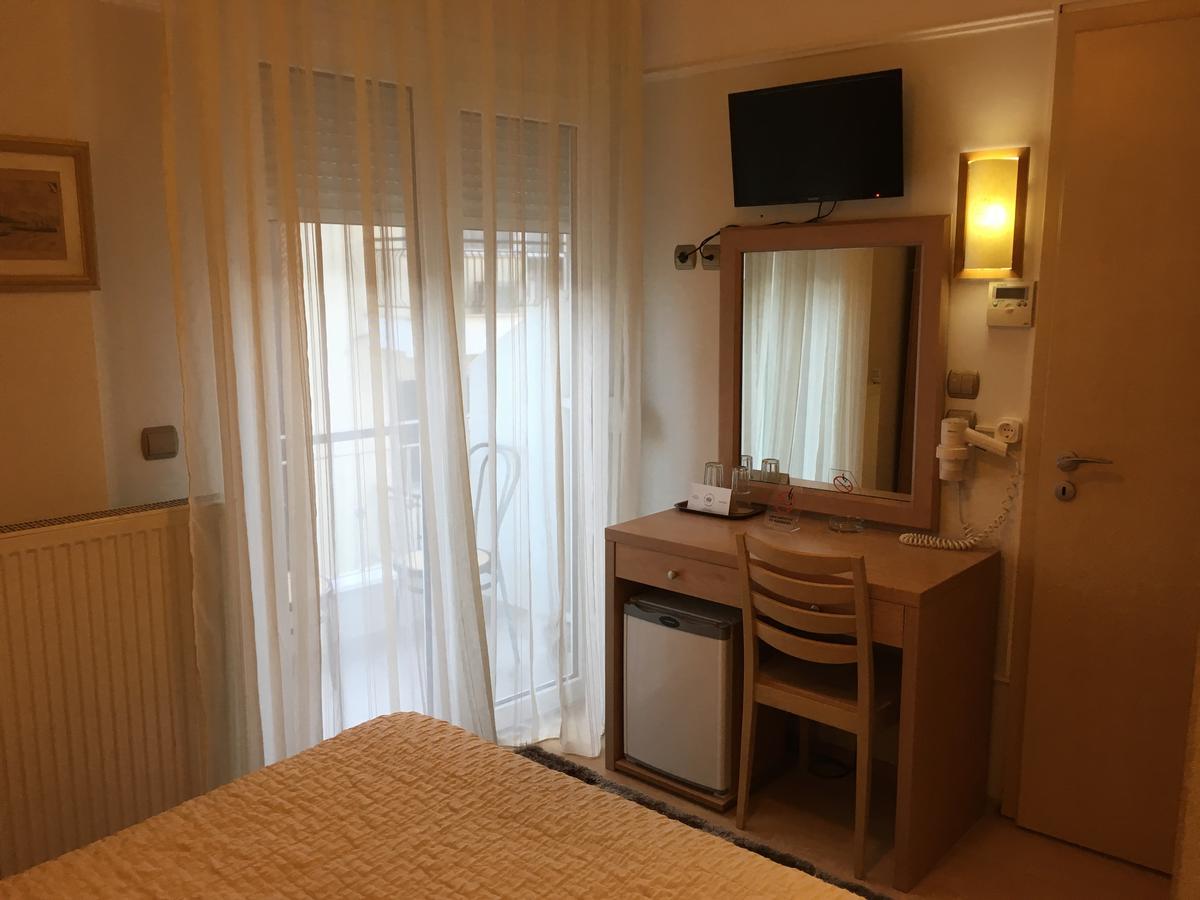 Hotel Orestion - Bike And Motorcycle Friendly Hotel Kastoria Buitenkant foto
