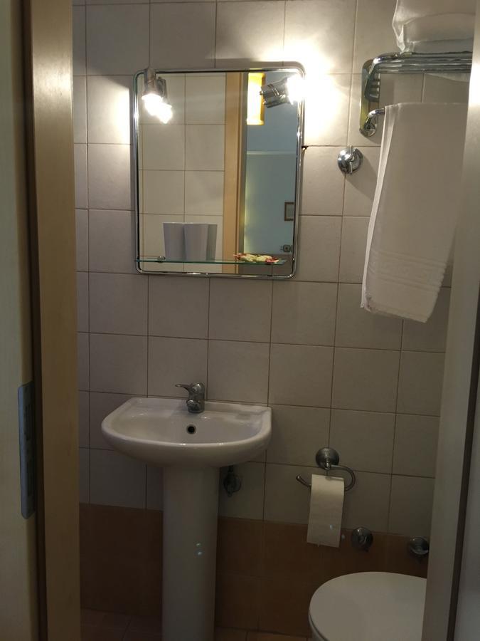 Hotel Orestion - Bike And Motorcycle Friendly Hotel Kastoria Buitenkant foto