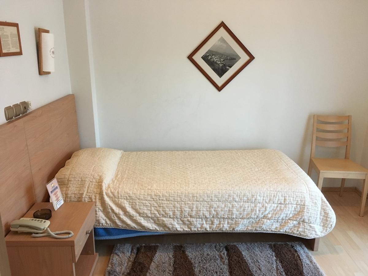 Hotel Orestion - Bike And Motorcycle Friendly Hotel Kastoria Buitenkant foto